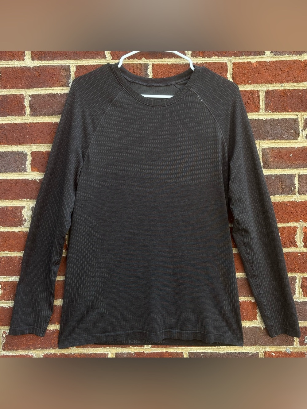 Lululemon Mens Metal Vent Long Sleeve Shirt In Dark Gray Size Medium